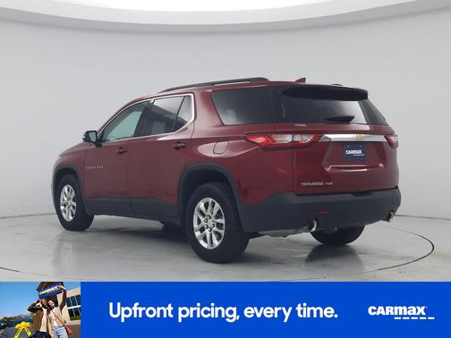 Red 2020 Chevrolet Traverse LT Cloth