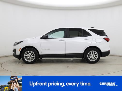 White 2023 Chevrolet Equinox LS