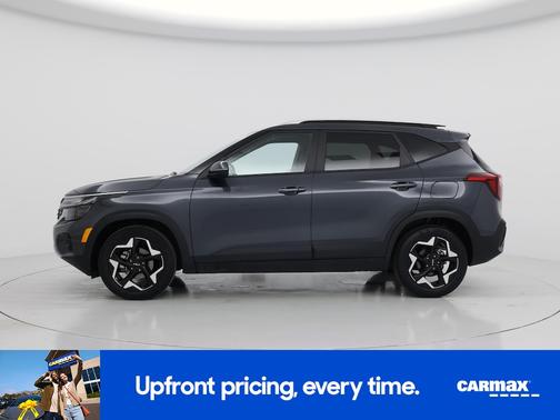 Gray 2025 Kia Seltos S