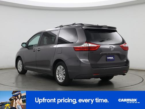 2016 Toyota Sienna XLE