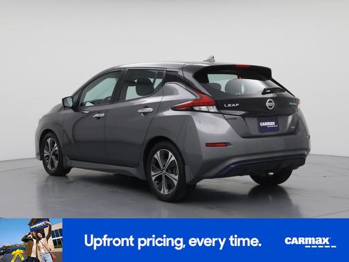 Gray 2022 Nissan Leaf SV