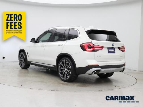 White 2022 BMW X3 XDrive30i