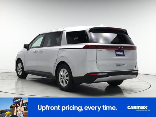 2022 Kia Carnival LX