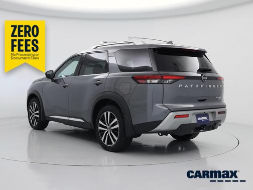 Gray 2024 Nissan Pathfinder Platinum