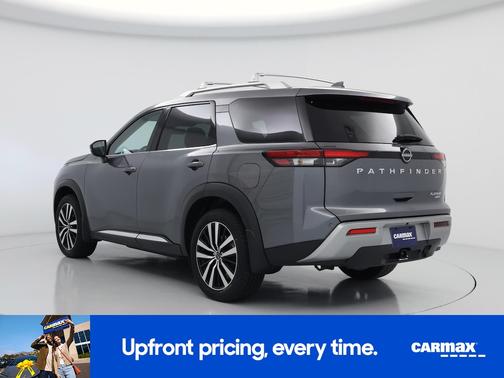 Gray 2024 Nissan Pathfinder Platinum