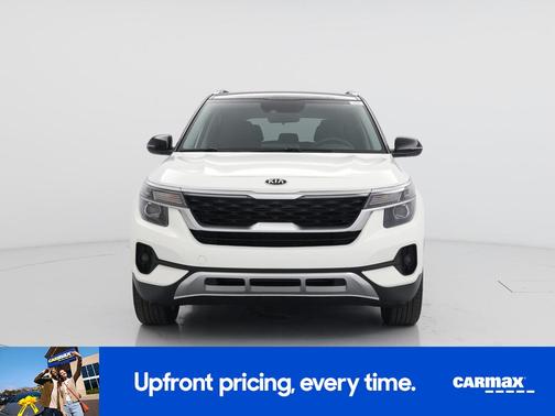 White 2021 Kia Seltos S