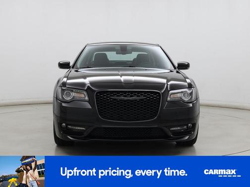 2022 Chrysler 300 Touring L