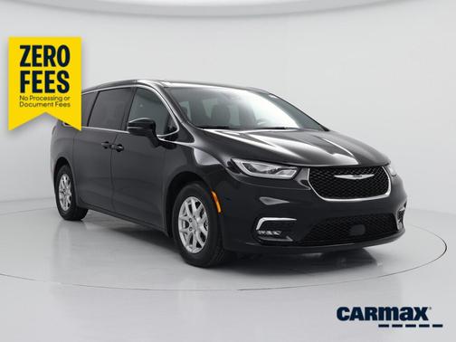 Black 2026 Chrysler Pacifica Select