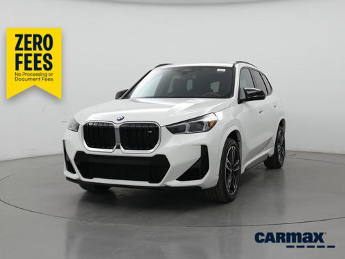 White 2024 BMW X1 M35i