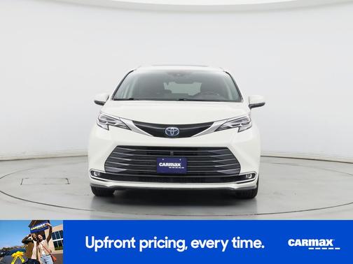 2021 Toyota Sienna Platinum