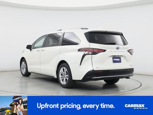 2021 Toyota Sienna Platinum