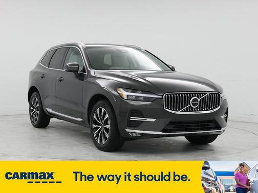 2023 Volvo XC60 B6 Ultimate Bright Theme