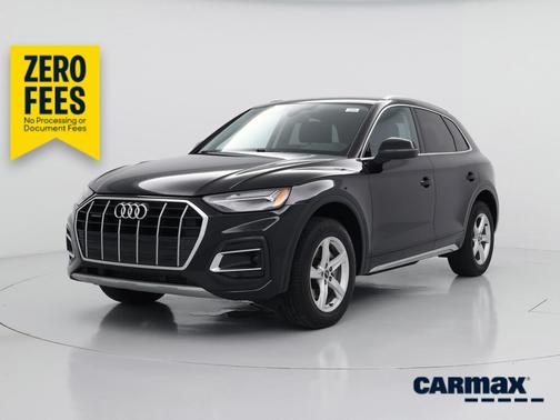 Black 2023 Audi Q5 Premium
