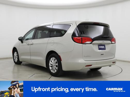 2019 Chrysler Pacifica LX