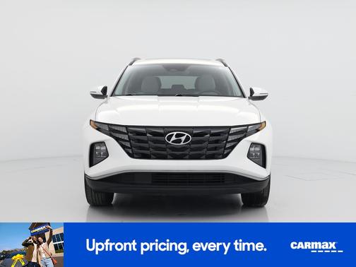 White 2023 Hyundai TUCSON SEL