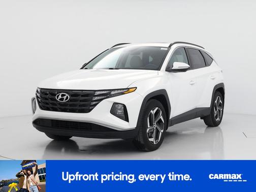 White 2023 Hyundai TUCSON SEL