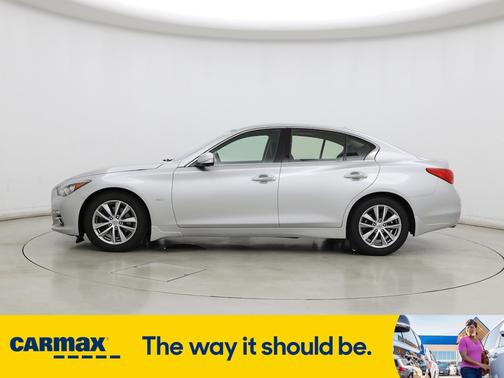 2016 INFINITI Q50 Premium