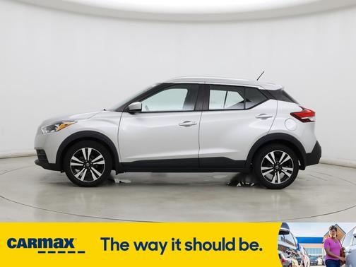 2020 Nissan Kicks SV
