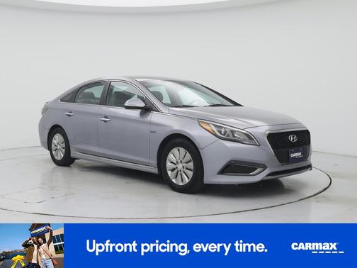 2016 Hyundai SONATA Hybrid SE