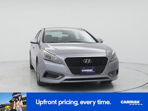 2016 Hyundai SONATA Hybrid SE