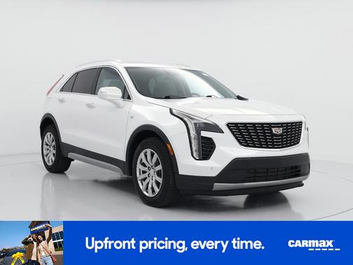 White 2022 Cadillac XT4 Premium Luxury