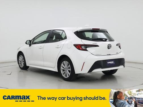 2025 Toyota Corolla Hatchback SE