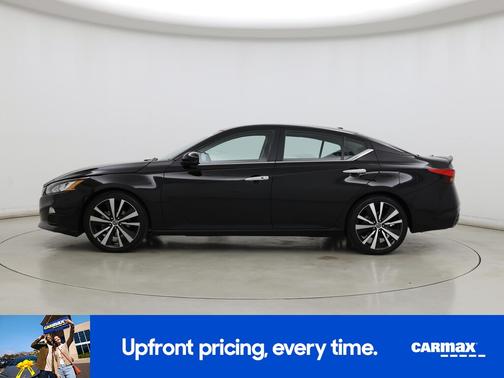 2022 Nissan Altima SR