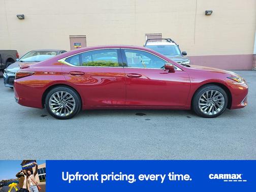 Red 2025 Lexus ES 300h Ultra Luxury