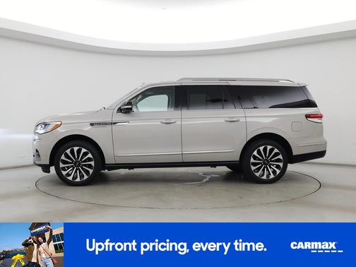 2023 Lincoln Navigator L Reserve