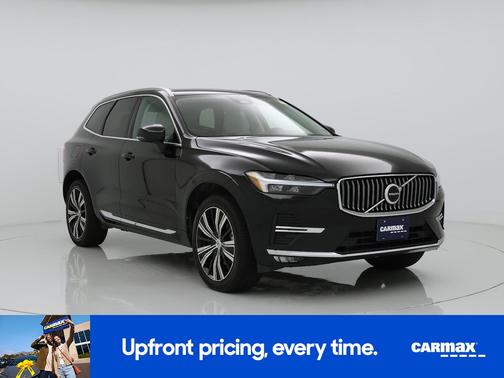 Black 2023 Volvo XC60 B5 Plus Bright Theme