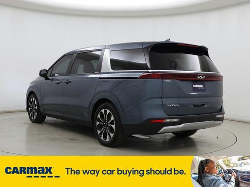 2023 Kia Carnival EX