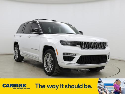 2023 Jeep Grand Cherokee Summit