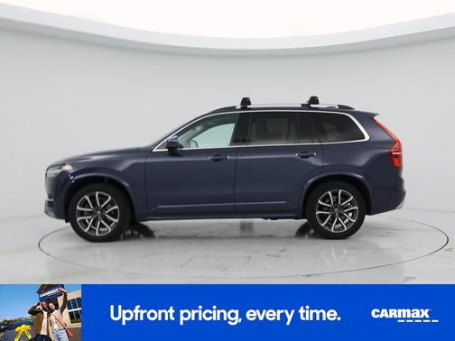 Blue 2019 Volvo XC90 T6 Momentum