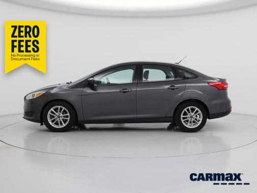 Gray 2018 Ford Focus SE