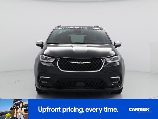 Black 2025 Chrysler Pacifica Hybrid Pinnacle