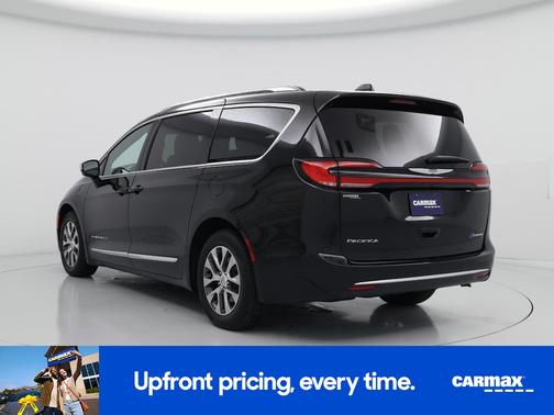 Black 2025 Chrysler Pacifica Hybrid Pinnacle