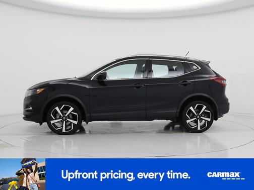 Black 2022 Nissan Rogue Sport SL