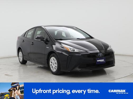 Black 2019 Toyota Prius LE