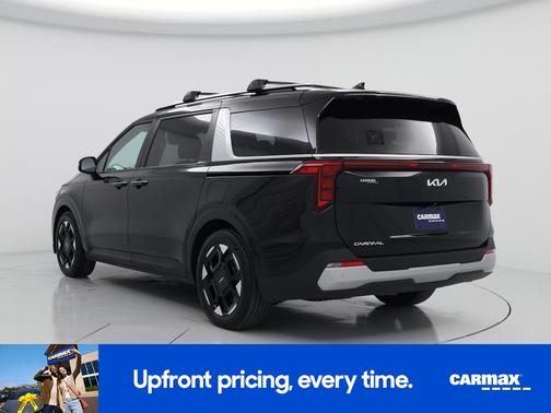 Black 2025 Kia Carnival EX