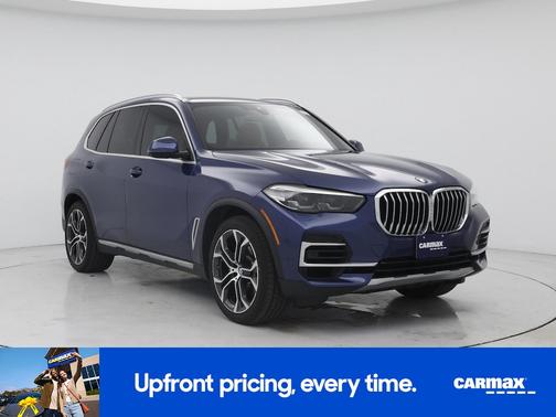 Blue 2022 BMW X5 xDrive40i