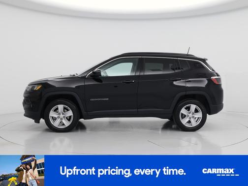 Black 2022 Jeep Compass Latitude