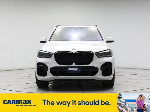 2022 BMW X5 M50i