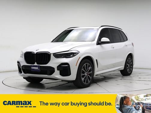 2022 BMW X5 M50i