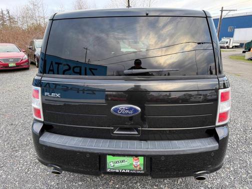 Black 2014 Ford Flex SE