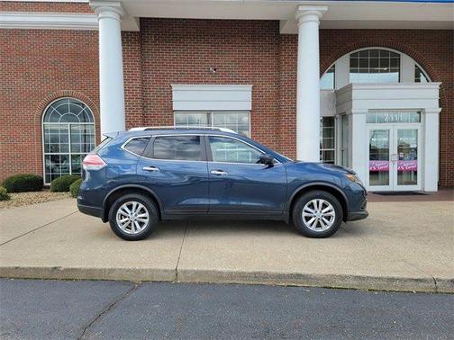 2016 Nissan Rogue SV