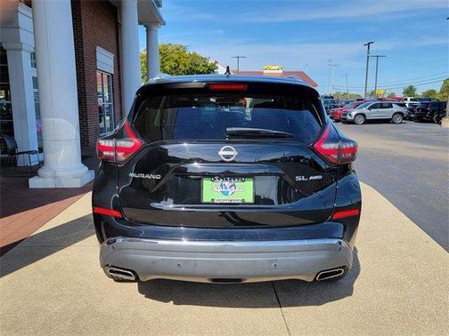 2023 Nissan Murano SL