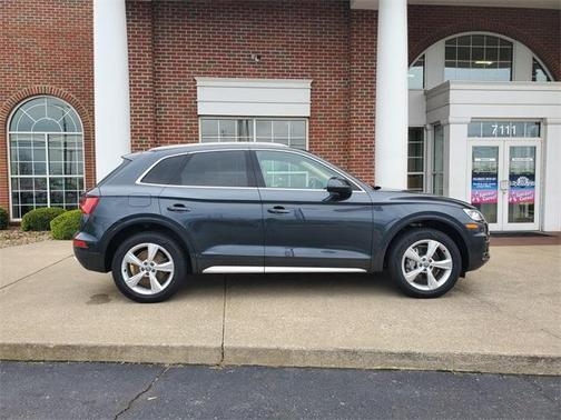 2020 Audi Q5 40 Premium Plus