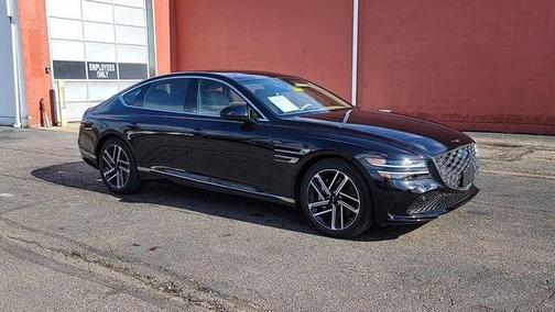 2025 Genesis G80 2.5T