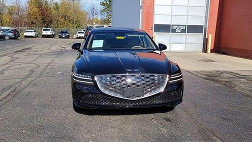 2025 Genesis G80 2.5T