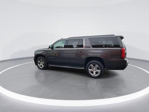 2018 Chevrolet Suburban LT